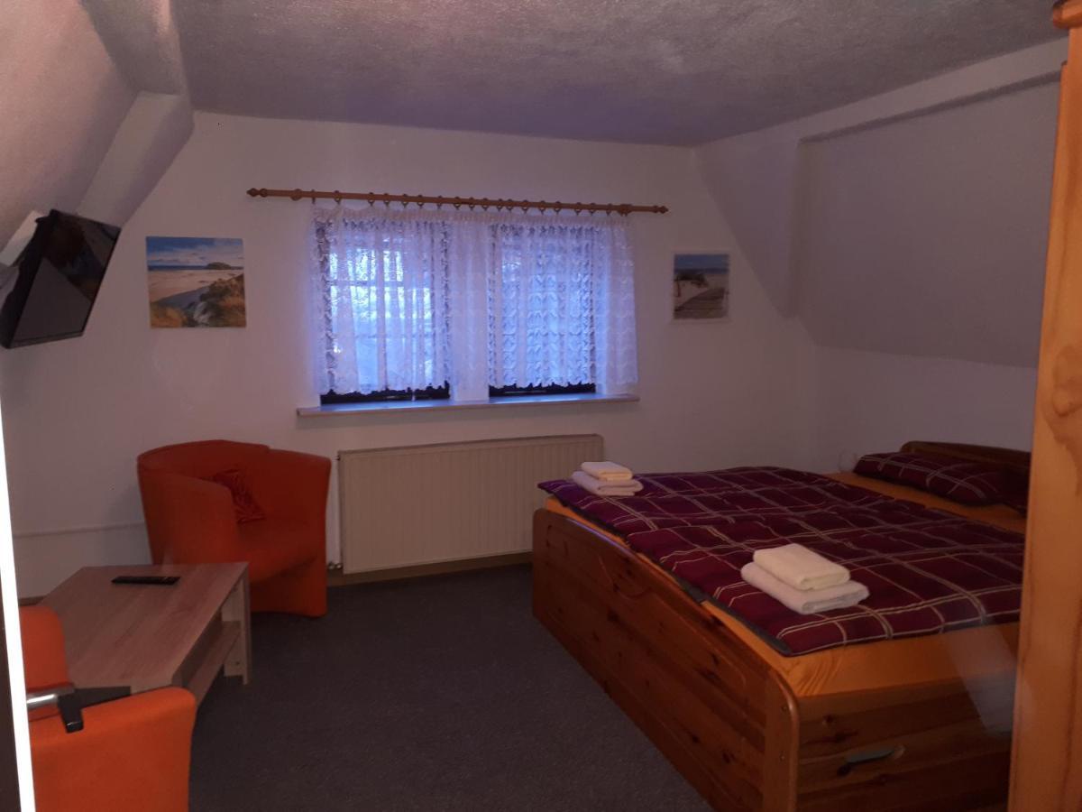 הונשטיין Meschkes Gasthaus Pension מראה חיצוני תמונה